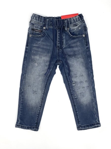 جينز ولادي ديزل