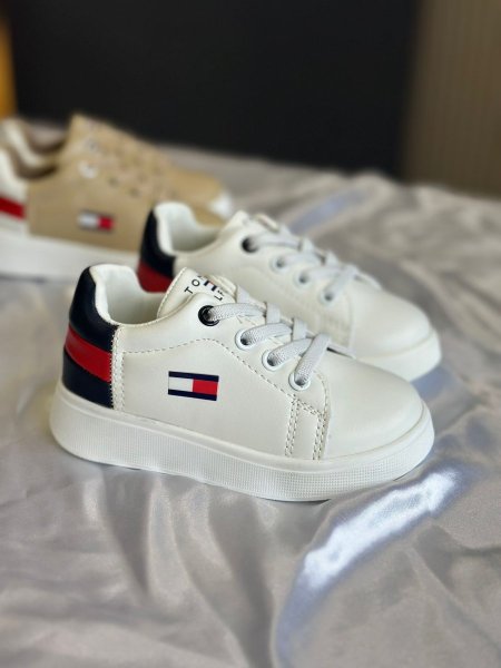 حذاء TOMMY