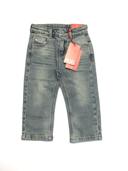 جينز ولادي DIESEL
