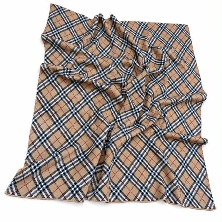 حرام بيبي Burberry